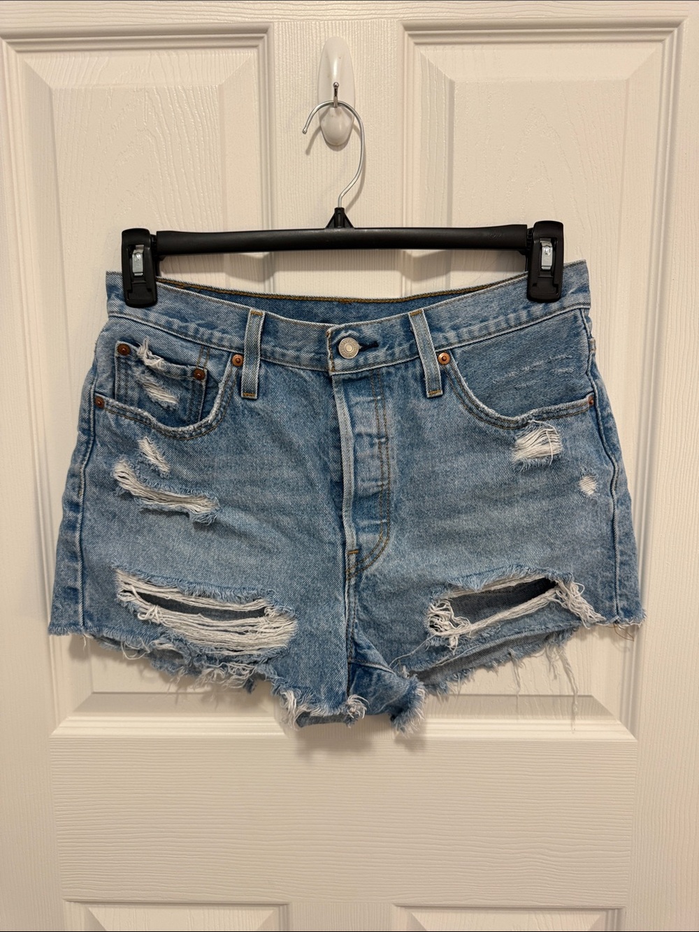 Levis Denim Distressed Jeans